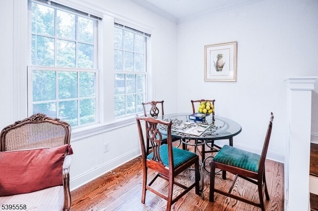 Photo - 29 Euclid Ave Unit 203