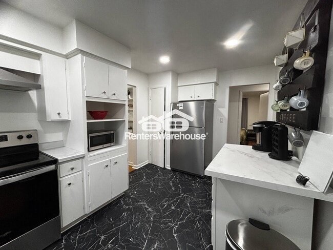 Photo - 2816 Vine St