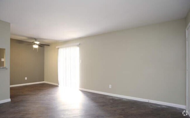 Building Photo - 3 bedroom in Houston TX 77049 Unit 3047 Rental