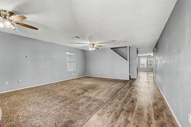 Photo - 2256 White Oak Dr