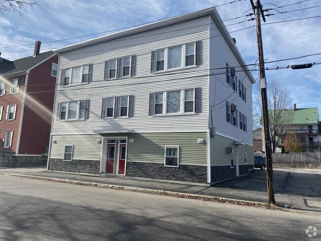Building Photo - 135 Second St Unit 1S Rental