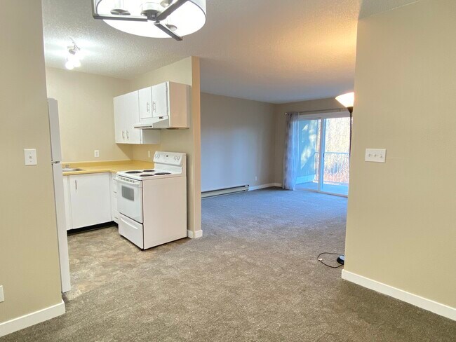 1130-1130 Willemar Ave