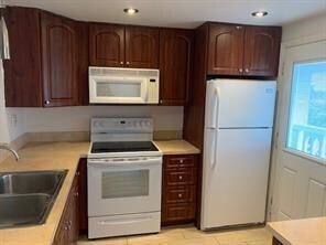 Photo - 320 NE 12th Ave Unit 503