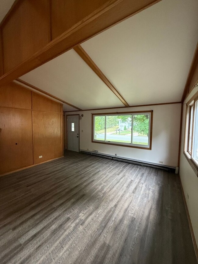 Building Photo - 2514/16 Skeels Ave Unit 2514 Skeels Ave
