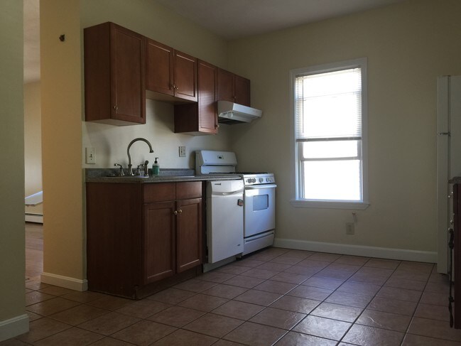 Photo - 34 Pratt St Unit 3