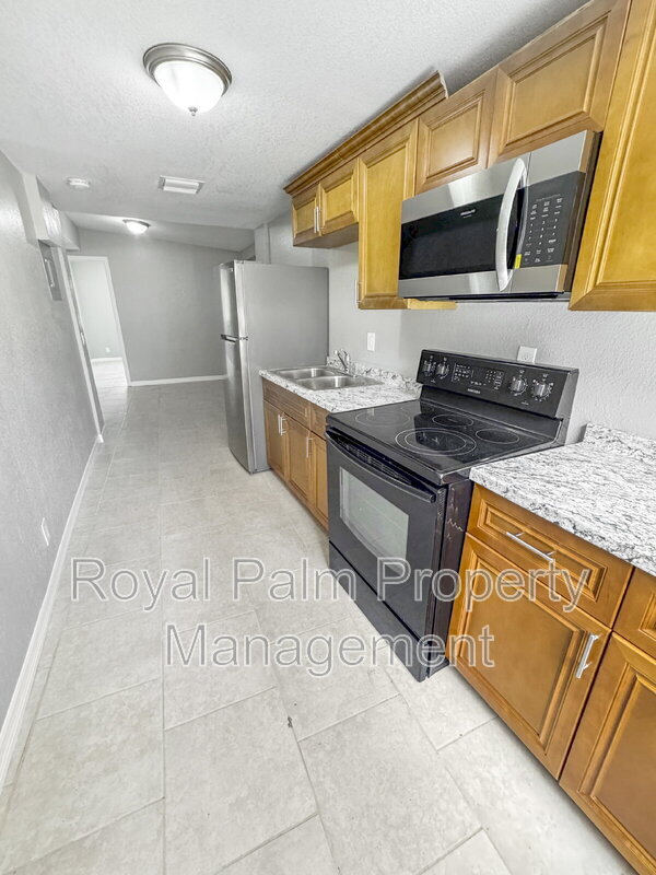 Photo - 15206 Stringfellow Rd Condo Unit 4