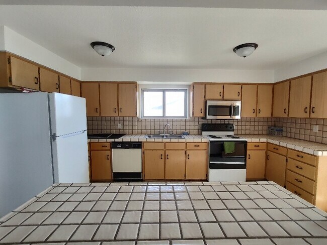 Photo - 240 N 3rd St House