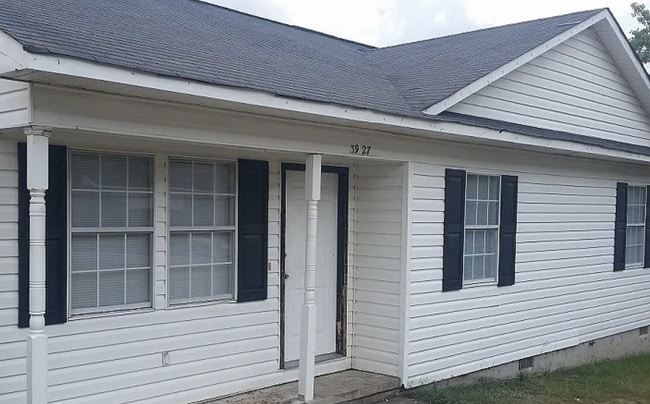 Building Photo - 3927VRR