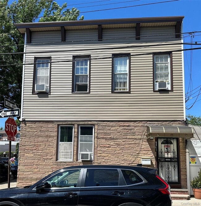 Building Photo - 84-01 102nd Rd Rental