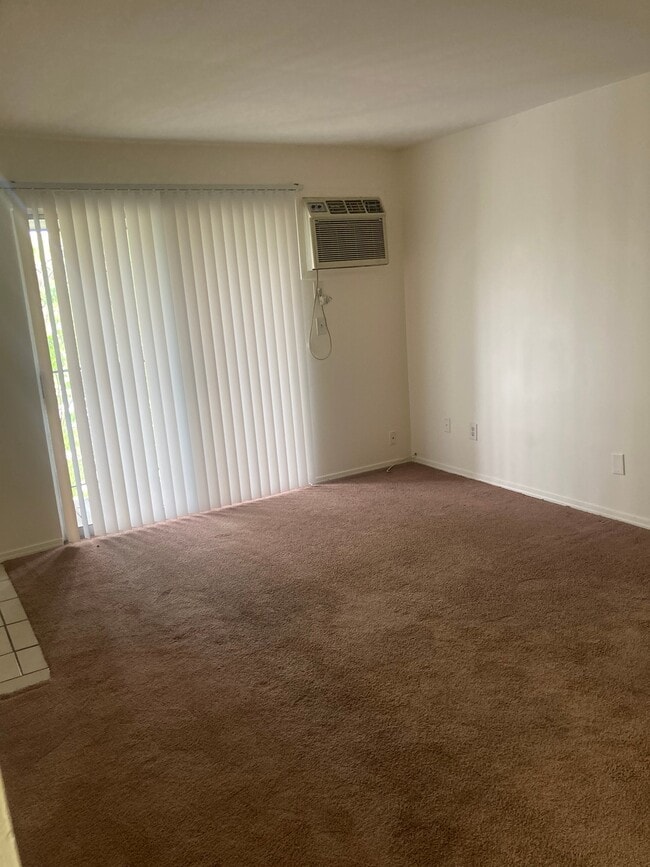 Photo - 21640 Hillside Dr Unit 2C