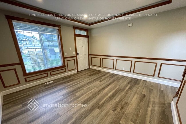 Photo - 13824 172nd Pl E