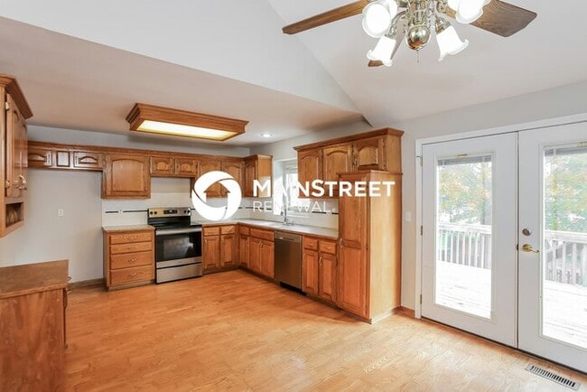 3 Bedroom Pet-Friendly Home in Grain Valley, MO with Main Street Renewal