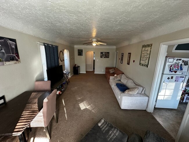 Photo - 1604 College St Unidad 1604 College St