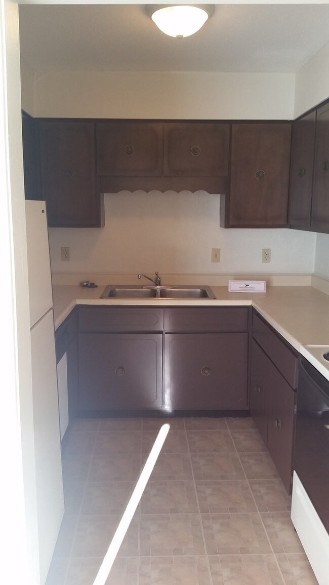 Photo - Jade North Apartments