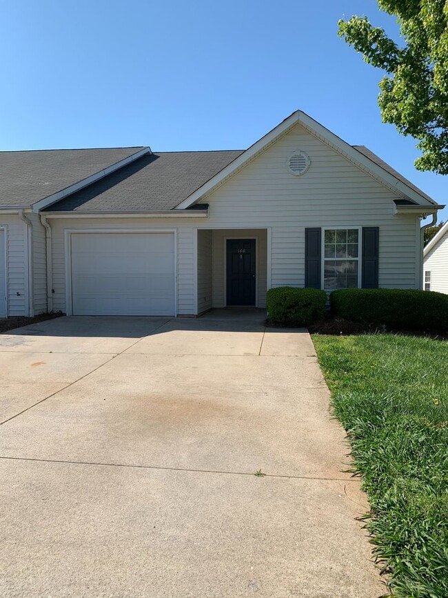 Photo - 1480SF 3BR 2BA