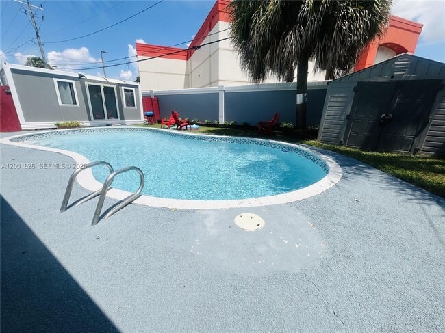 Photo - 131 NW 57th St Unit 131