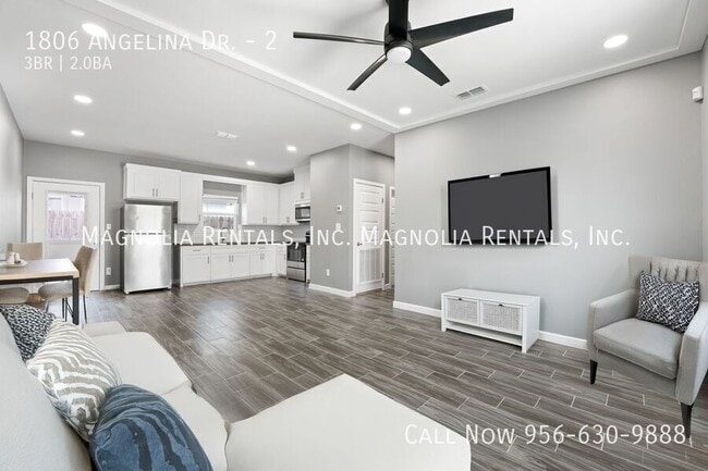 Photo - 1806 Angelina Dr Unit 2