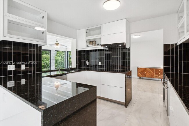 Photo - 1545 Miller Rd
