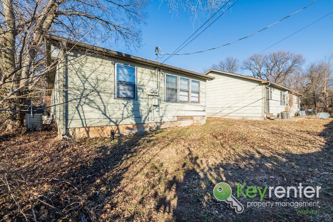 Photo - 1432 Fairmount St Unit 2