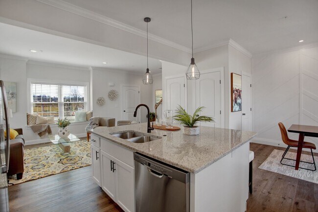 Photo - 971 Old Elizabethtown Rd