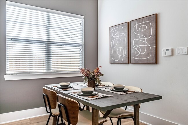 Photo - 5738 Barbara Rose Ln