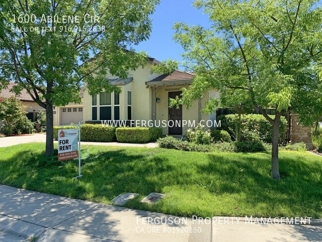 Building Photo - 1600 Abilene Cir