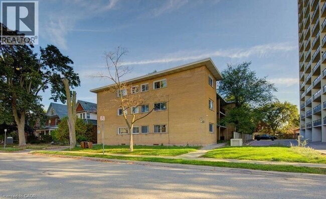 Photo - 50 Gordon Ave Unité 10