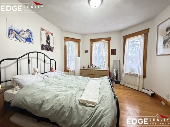Photo - 13 Berkshire St Unit 2