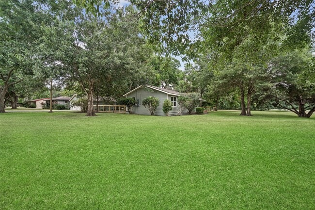 Photo - 2122 Stadium Dr