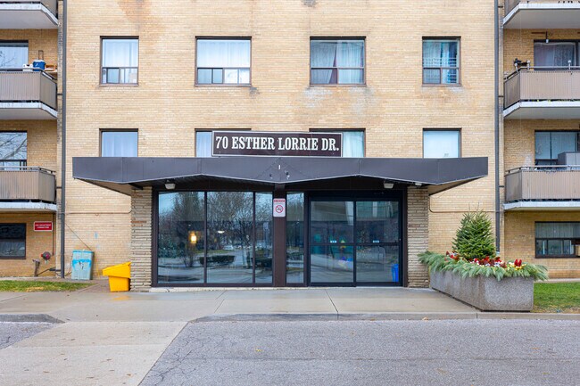 Photo - 70 Esther Lorrie Dr