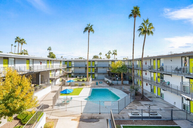 Vista aérea de los Séptimos Apartamentos - Seventh Apartments