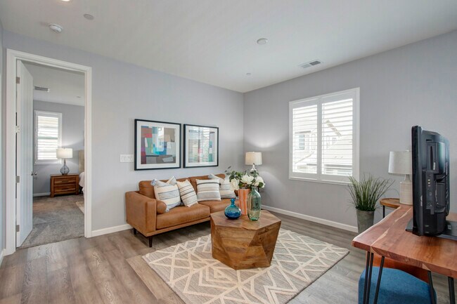 Photo - 9073 Hourglass Cir