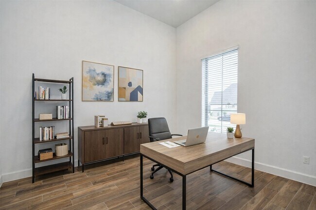 Photo - 3011 Hbr Spg Wy