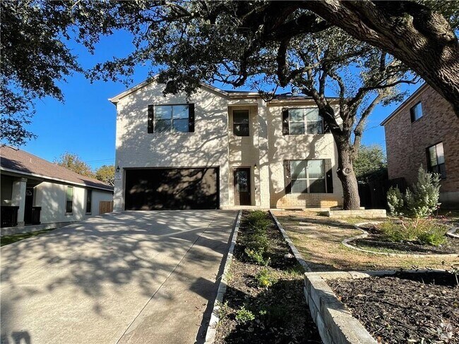 Building Photo - 608 Trail Dust Dr Rental