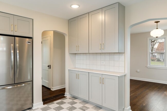 Photo - 2103 Oriole Dr