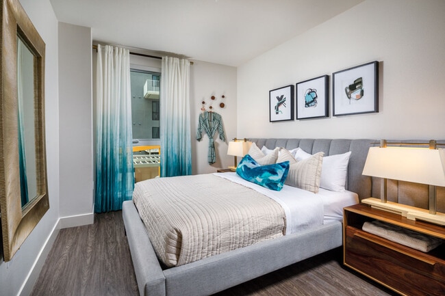 LLEWELLYN apartments — community photo