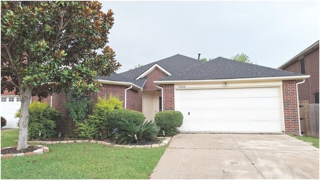 Photo - 11066 Landsbury Ct
