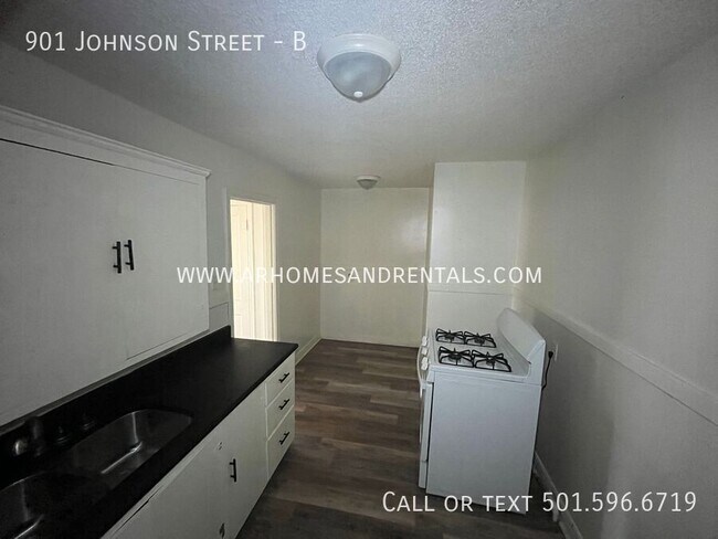 Photo - 901 Johnson St Unit B