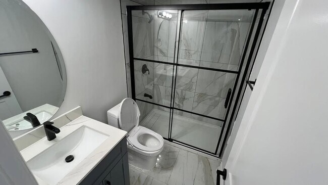 Photo - 3896 Skyview St Unité 2 Bed 1 bath Basement