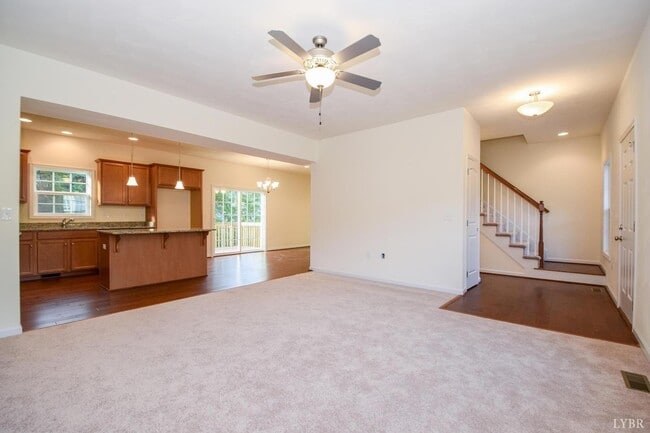 Photo - 1024 Forest Edge Dr