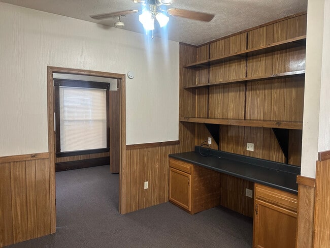 Photo - 400 Sumner St