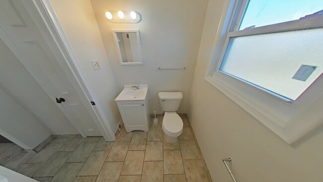 Photo - 26200 Pinehurst St