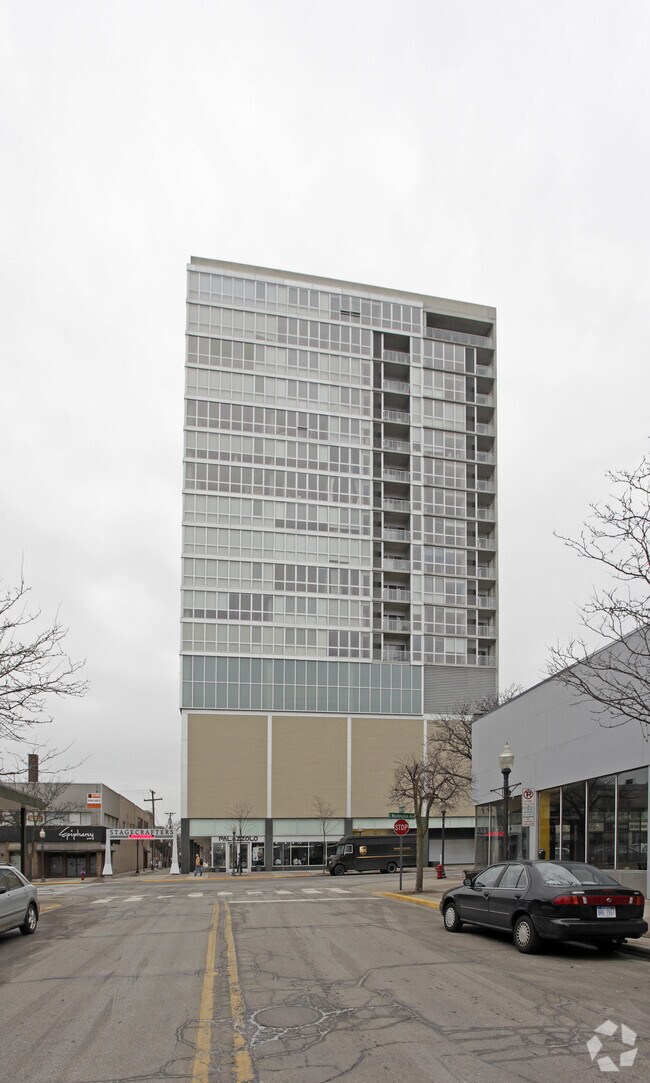 Photo - Fifth Royal Oak