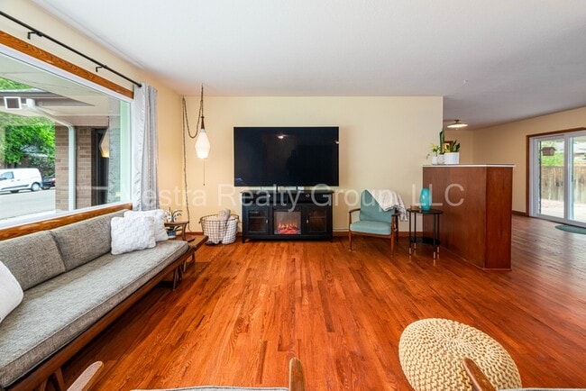 Photo - 1620 Atwood St