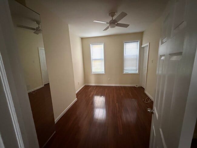Photo - 4 Saint Johns Rd Unit FL1
