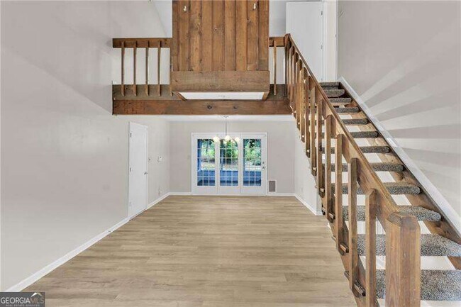 Photo - 3040 Clearbrook Dr