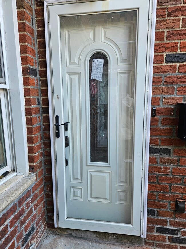 Building Photo - 1648 E 55th St Unit 1F