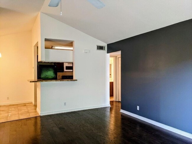 Photo - 1601 Faro Dr Unit 1704
