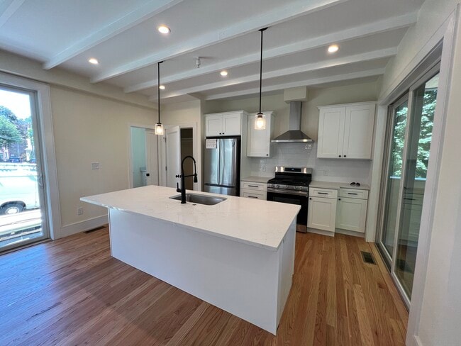 Photo - 65 Cameron St Unit 1