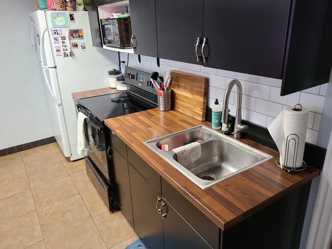 3051 Orchard Dr Unit 5